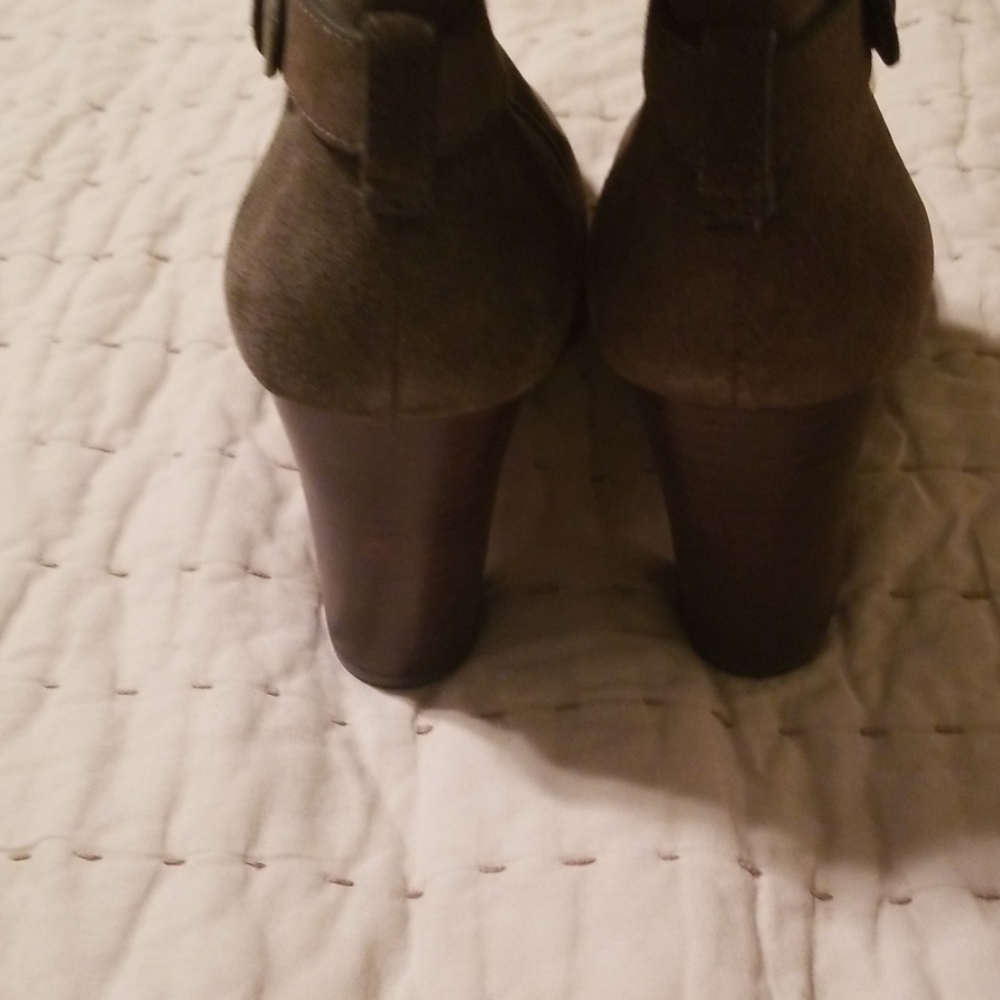 NEW Coach Boots, 8 - Picture 3 of 8